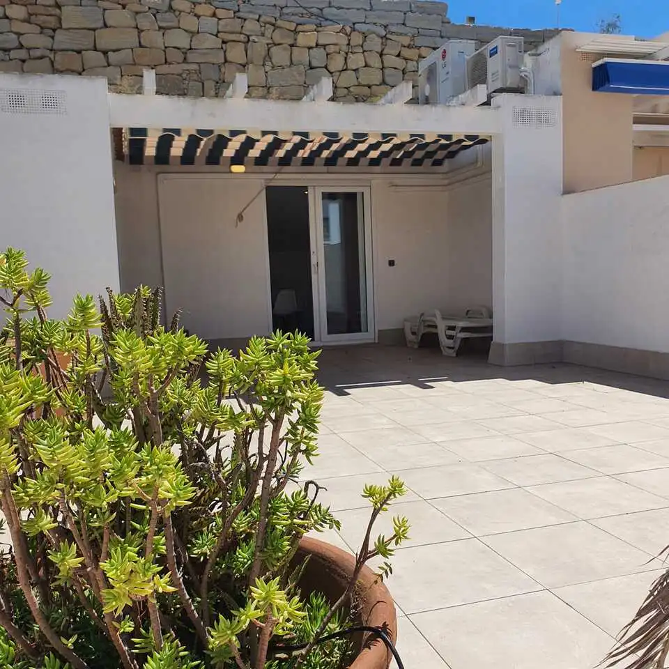 Terraza de Casa adosada en venta en Rojales con Microondas