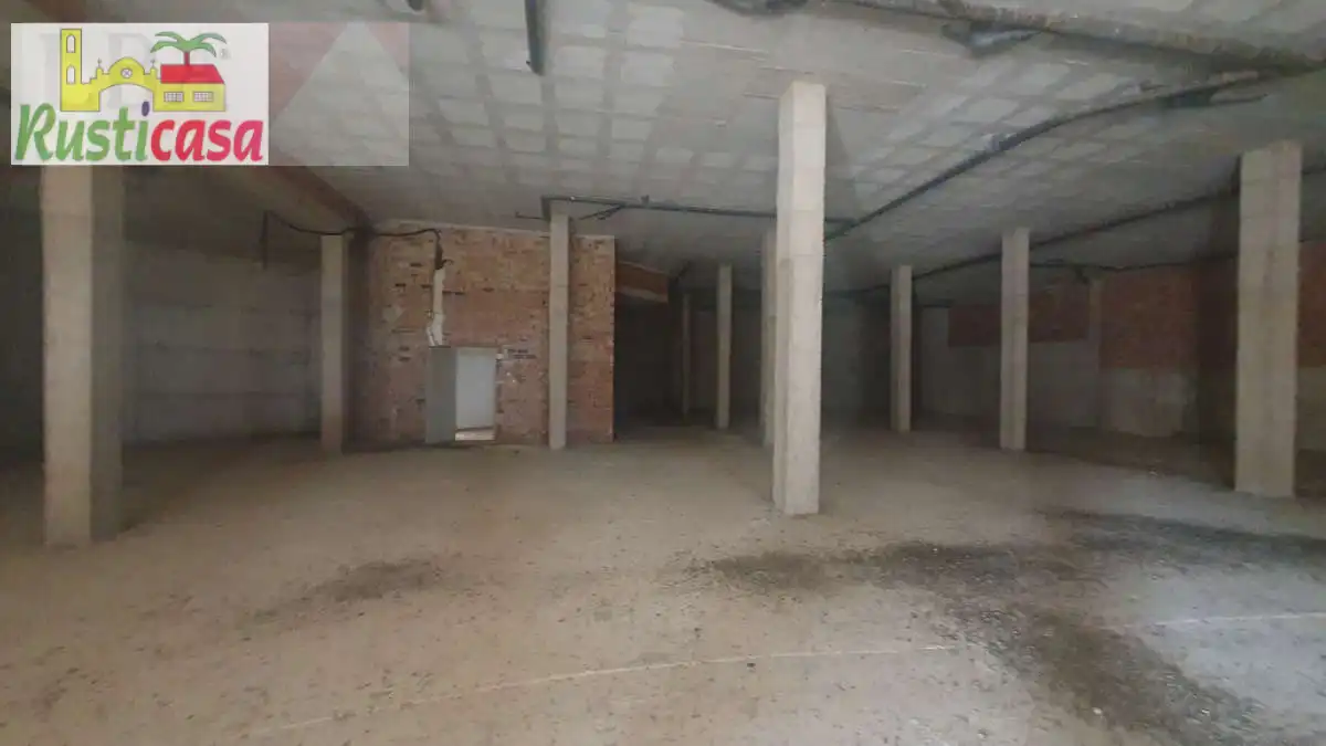 Commercial properties for rent in Baños de la Encina