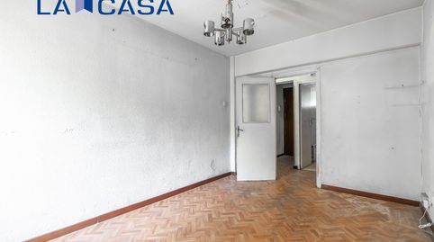 Foto 5 de Piso en venta en Calle de Gallur, Los Cármenes, Madrid Capital