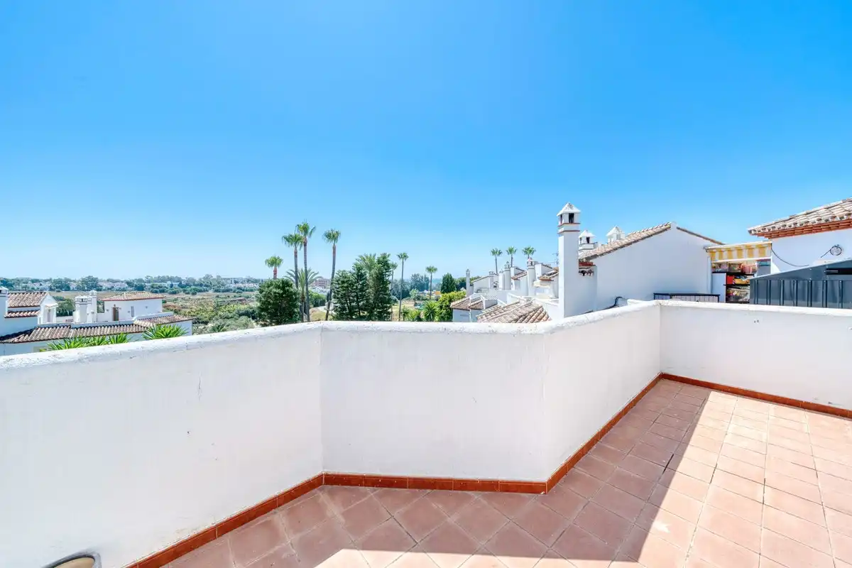 Terraza de Casa adosada en venta en Estepona con Jardín privado, Terraza y Piscina comunitaria