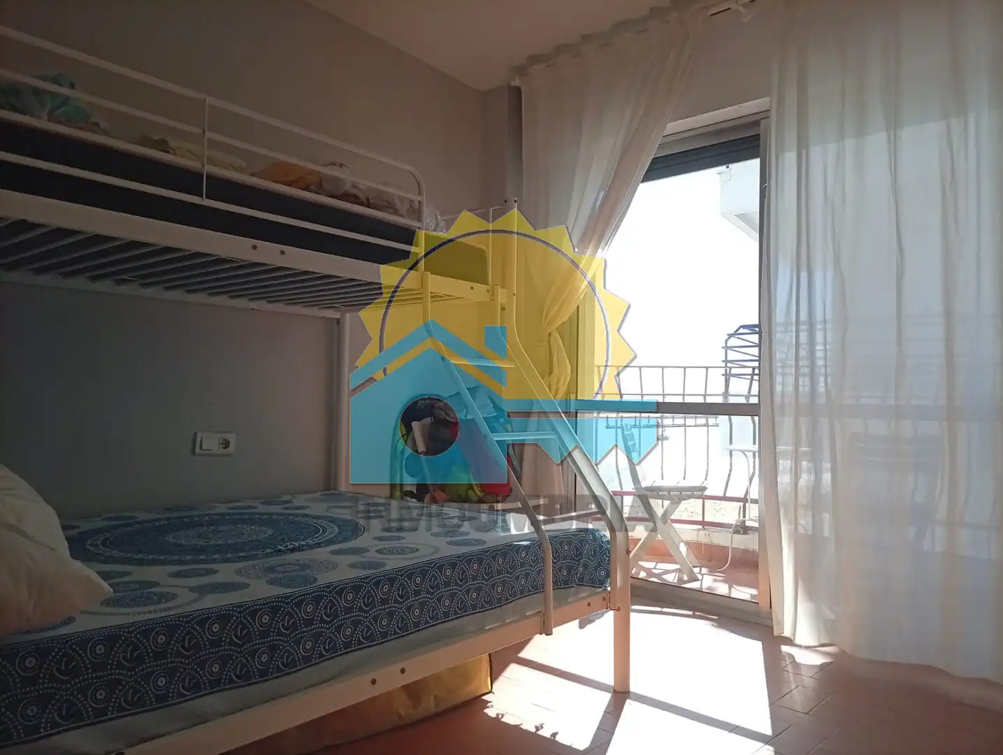 Habitación de Piso en venta en Punta Umbría con Terraza y Balcón