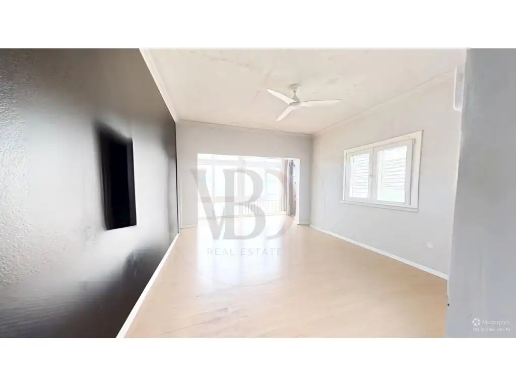 Sala de estar de Apartamento en venta en Sant Antoni de Portmany con Amueblado