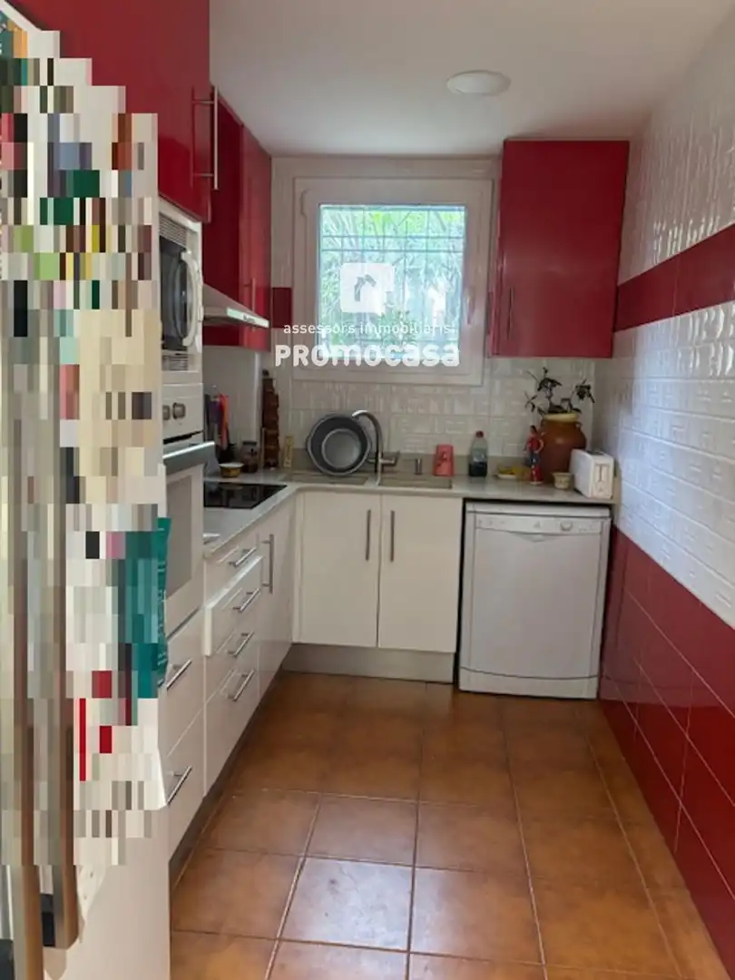 Cocina de Casa o chalet en venta en Barberà del Vallès con Calefacción, Terraza y Balcón