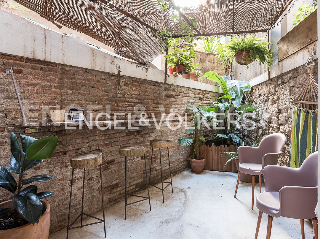 Terrassa de Pis en venda en  Barcelona Capital amb Aire condicionat, Calefacció i Jardí privat