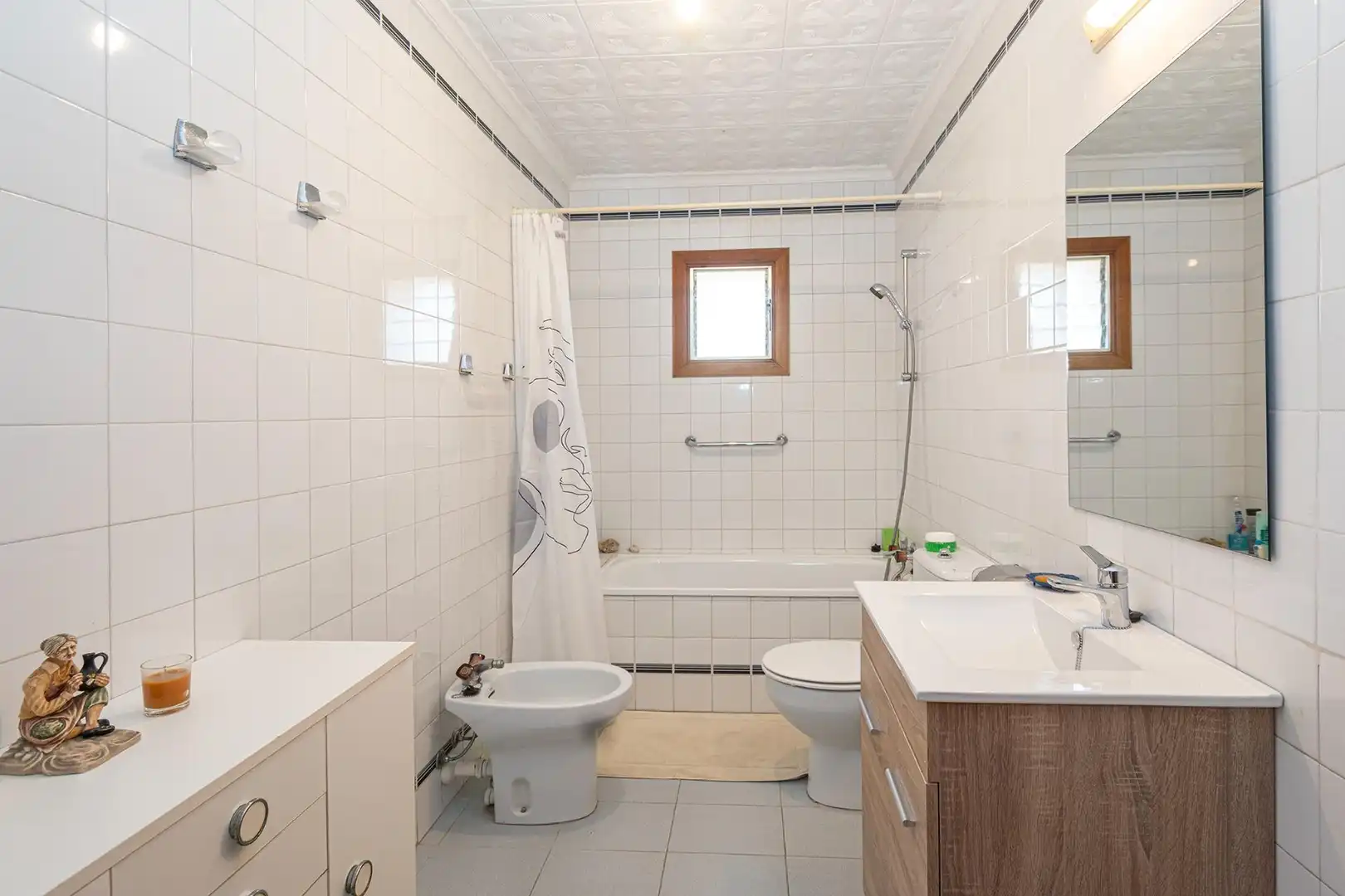 Bany de Casa o xalet en venda en Sencelles amb Jardí privat, Terrassa i Traster