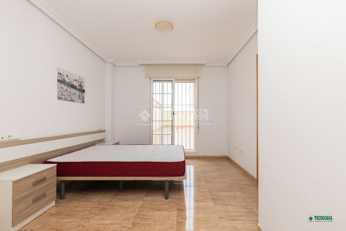 Habitación de Piso en venta en  Almería Capital