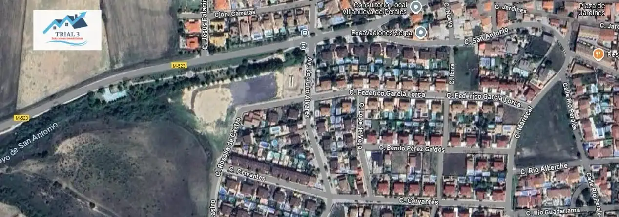 Vista exterior de Casa o chalet en venta en Villanueva de Perales con Jardín privado y Piscina comunitaria