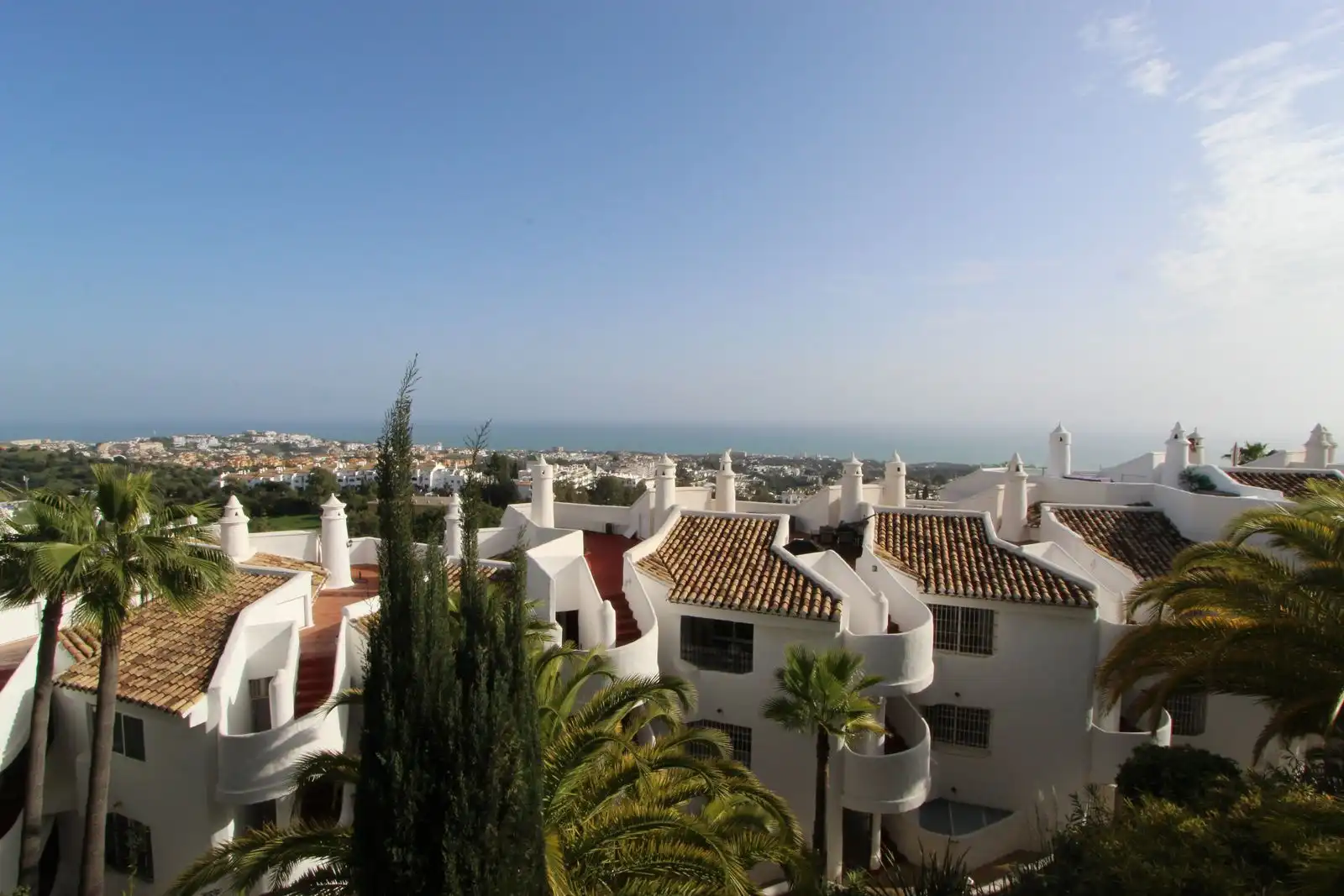 Vista exterior de Pis en venda en Mijas amb Aire condicionat, Terrassa i Traster