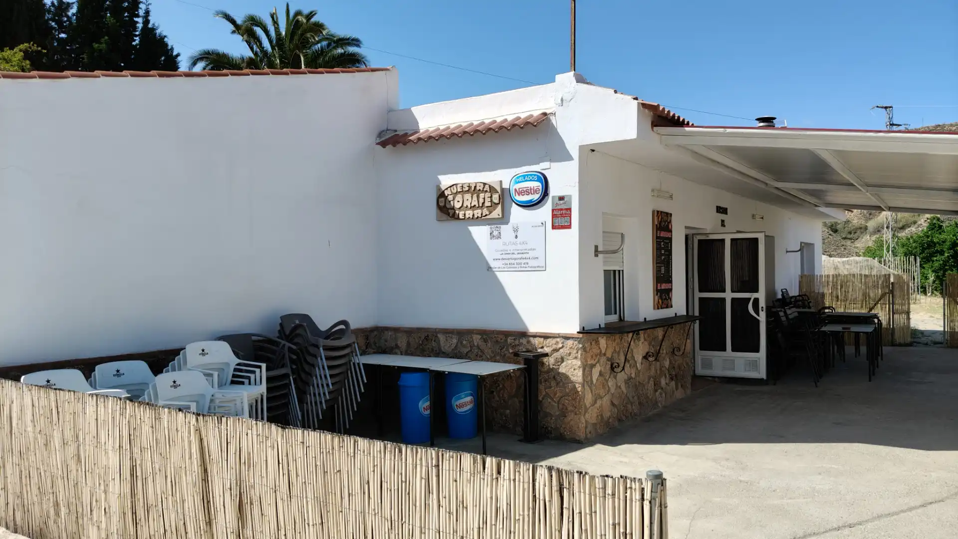 Commercial properties for sale in Gorafe  with Air Conditioner, Terrace and Furnished