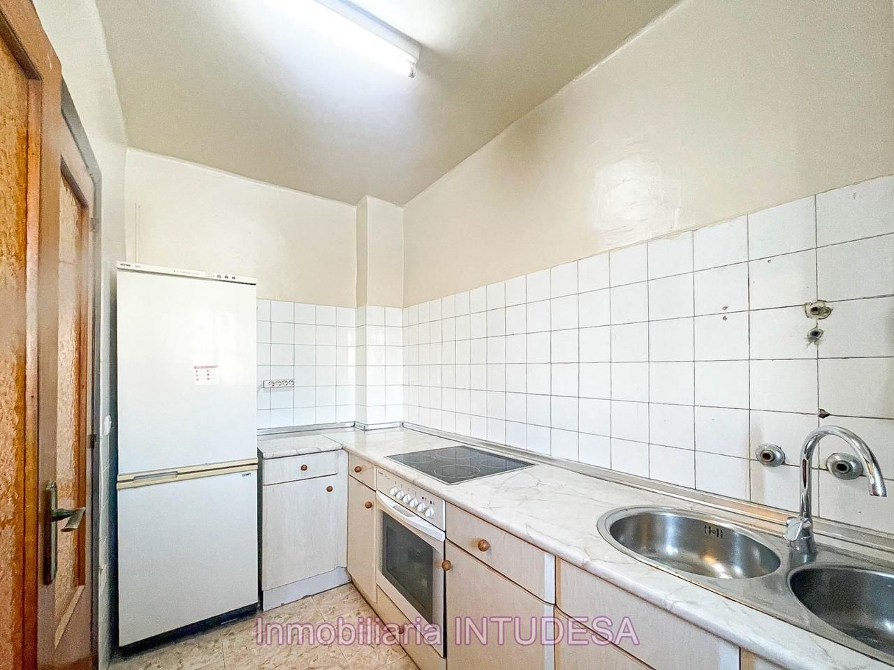 Kitchen of Flat for sale in Tudela  with Heating and Furnished