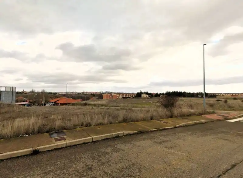 Residencial en venta en Chozas de Abajo