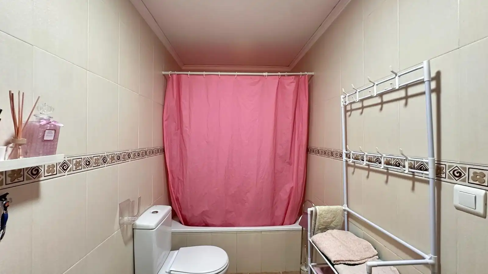 Badezimmer von Wohnung zum Verkauf in Carlet mit Klimaanlage und Heizung