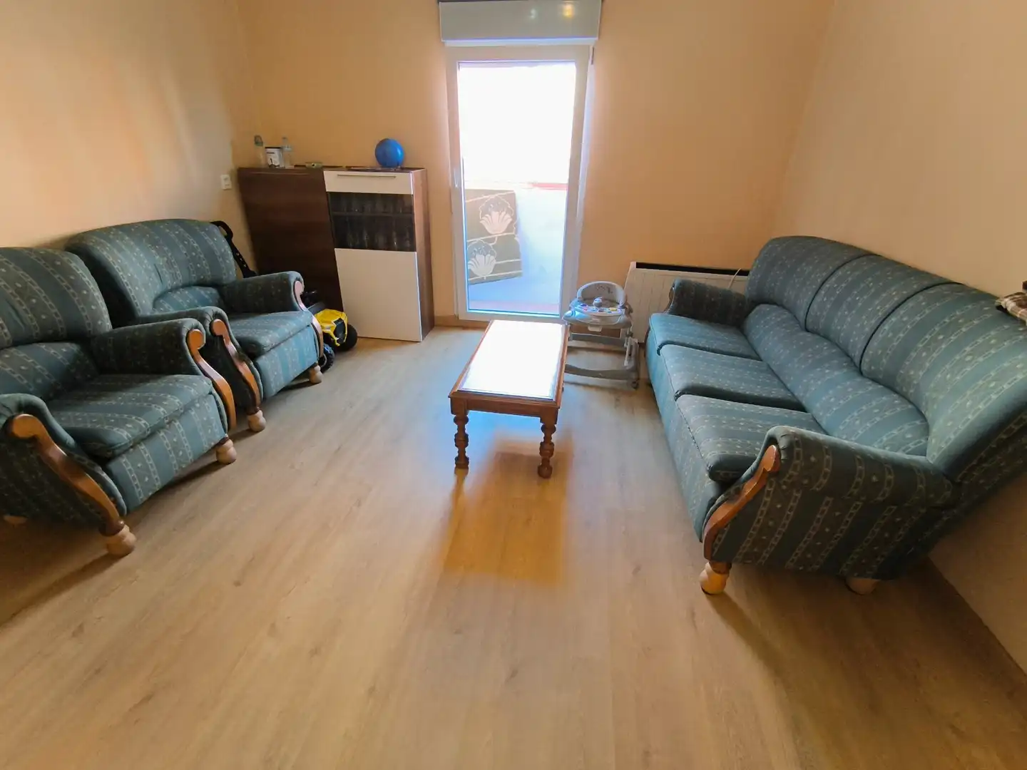 Living room of Flat for sale in Venta de Baños  with Heating, Terrace and Furnished