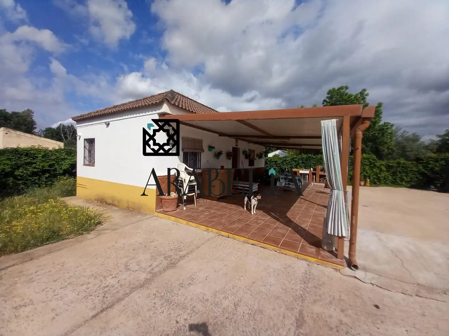 Houses for sale in Córdoba  with Air Conditioner, Heating and Private garden