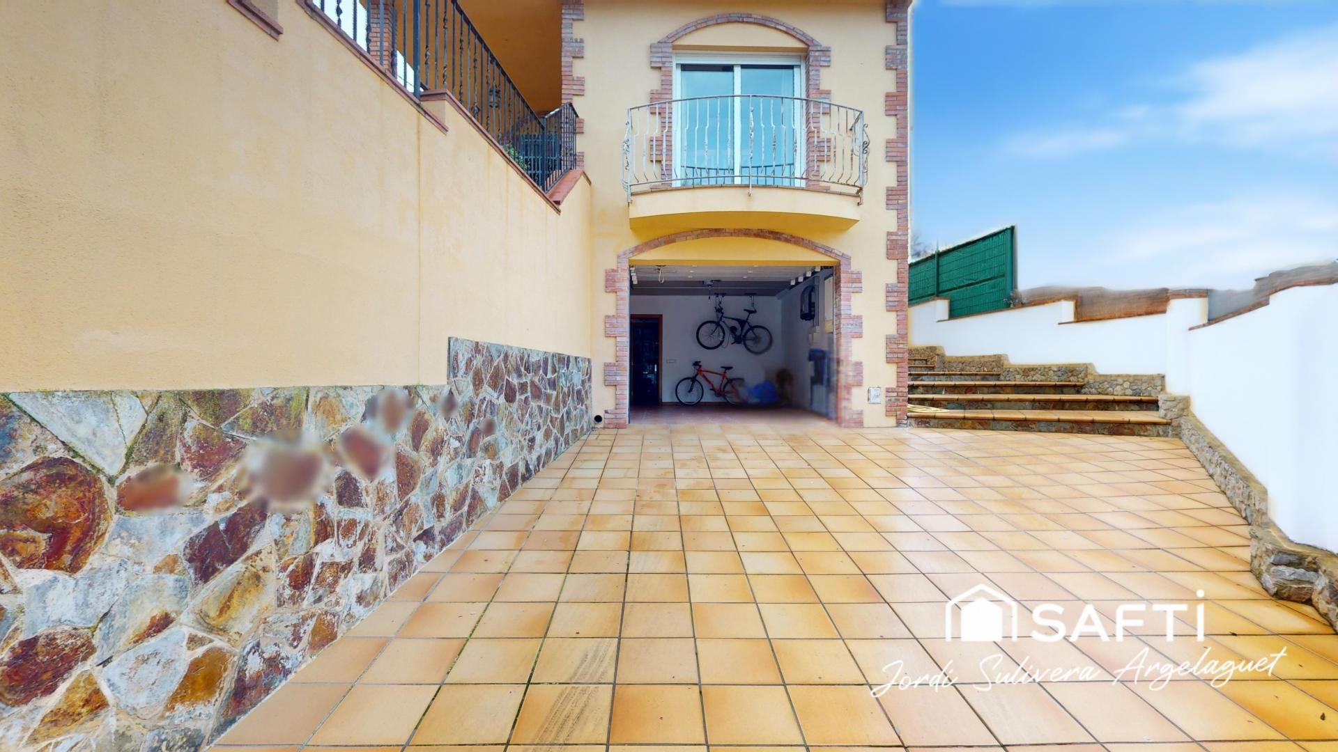 Exterior view of House or chalet for sale in L'Escala  with Air Conditioner, Heating and Terrace