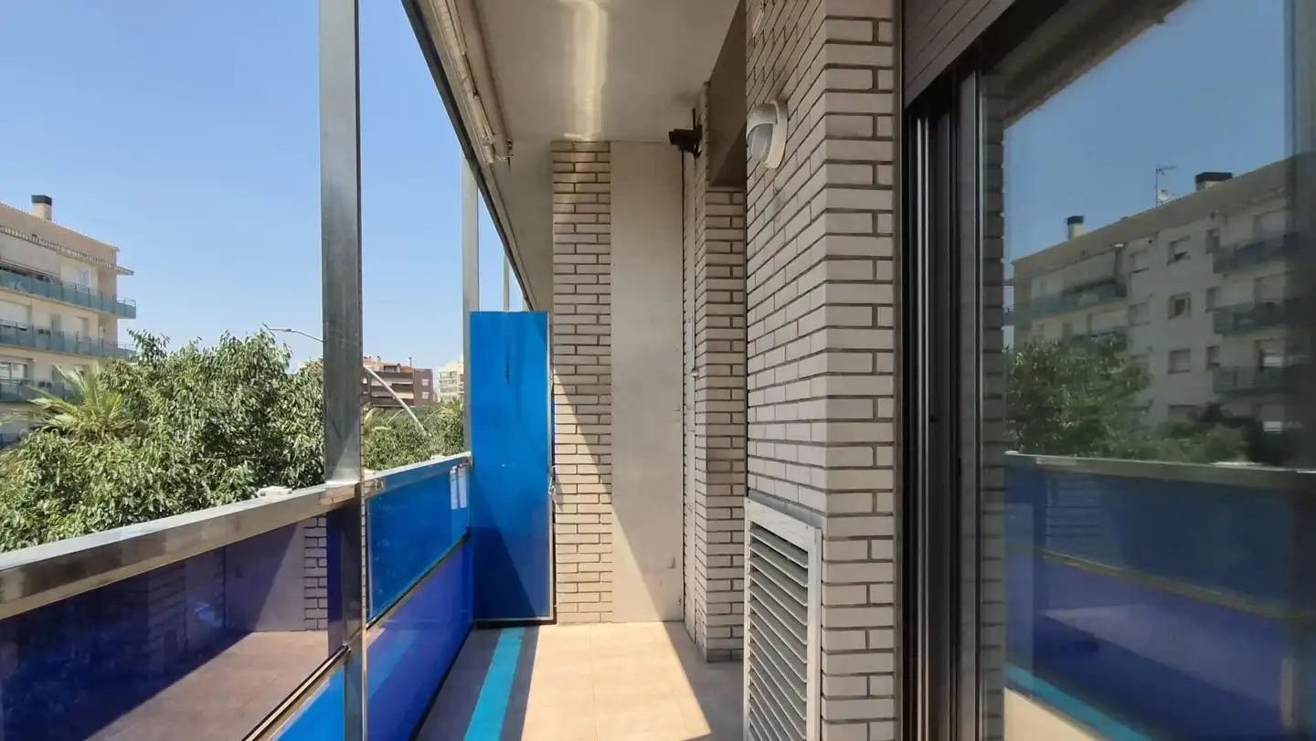 Terraza de Piso en venta en Terrassa con Calefacción y Balcón