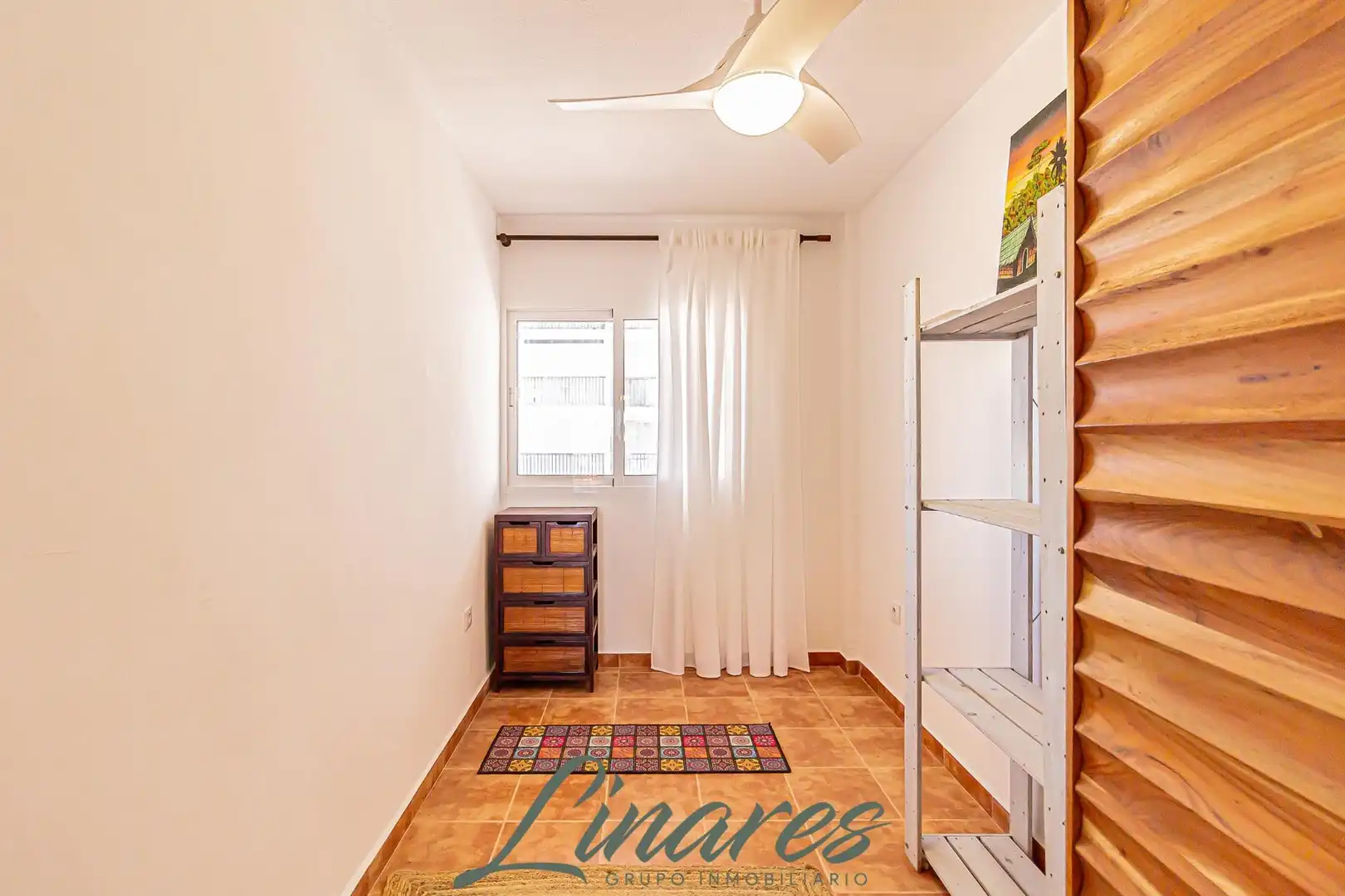 Dormitori de Apartament en venda en La Manga del Mar Menor amb Terrassa