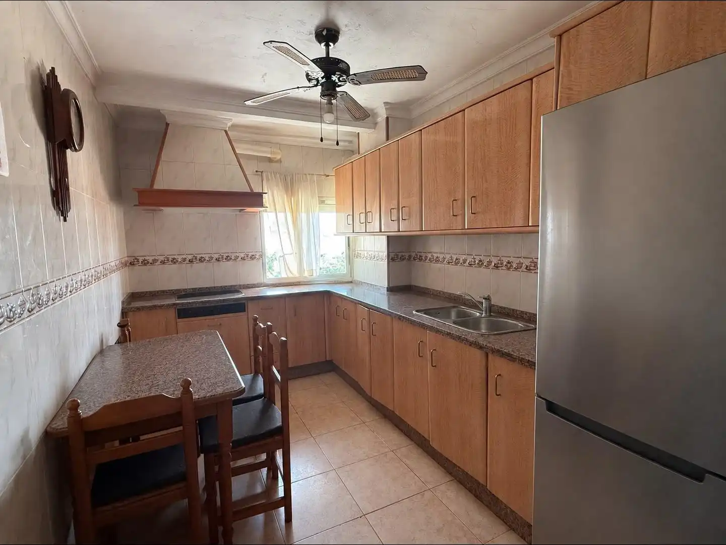 Cocina de Piso en venta en La Línea de la Concepción