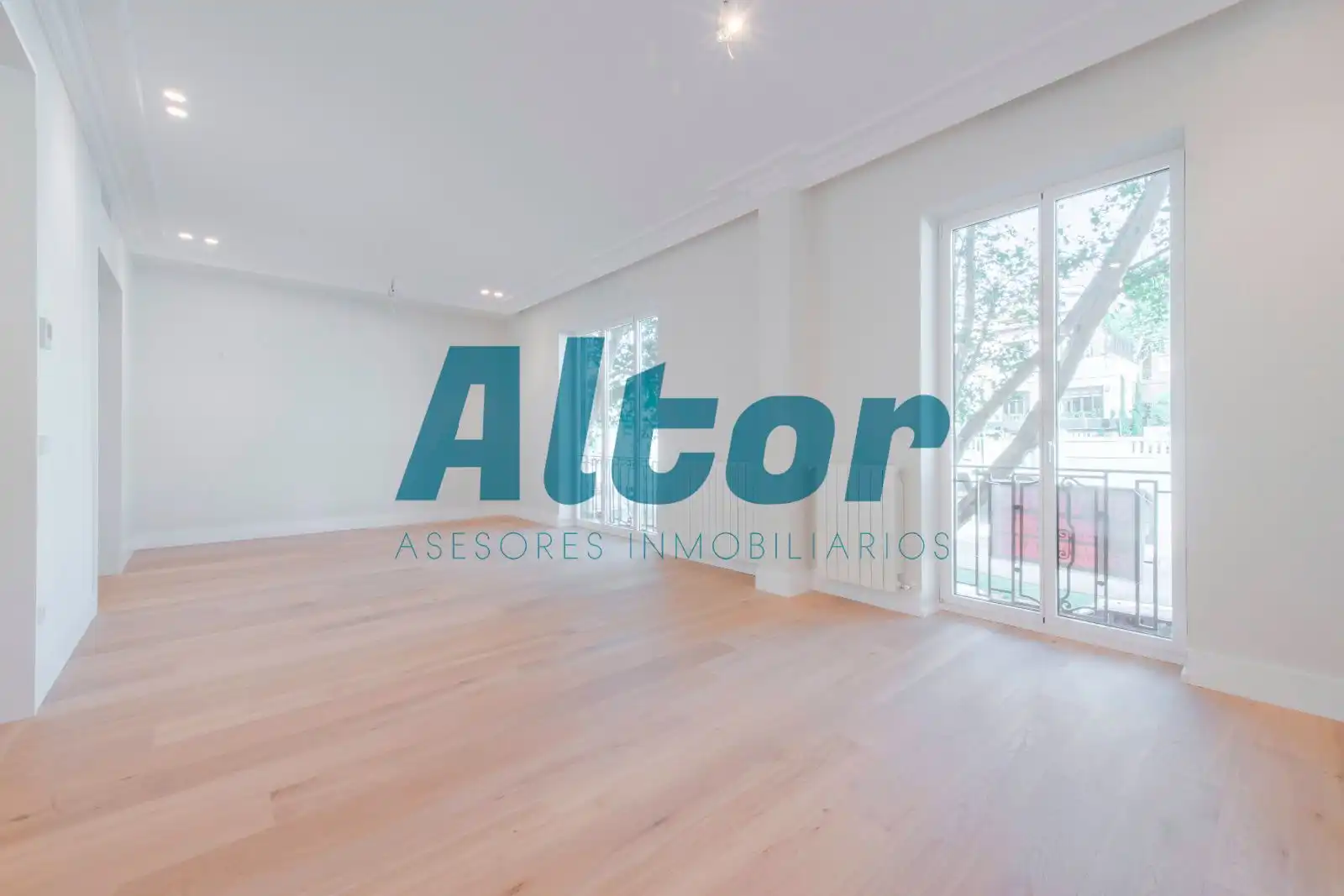 Flat with lift for sale in DEL PINAR, imagen 3