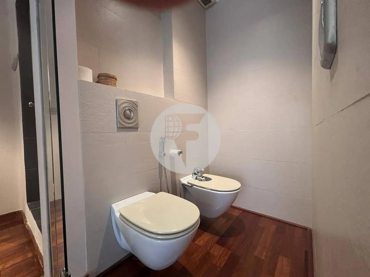 Bany de Loft en venda en Granollers amb Aire condicionat, Calefacció i Terrassa