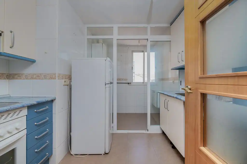 Flat with lift for sale in C/ Domingo Párraga, imagen 8