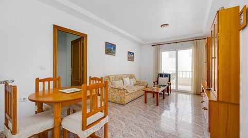 Foto 4 de Piso en venta en Calle María Gil Vallejos, 18, Avenida Habaneras - Curva de Palangre, Torrevieja