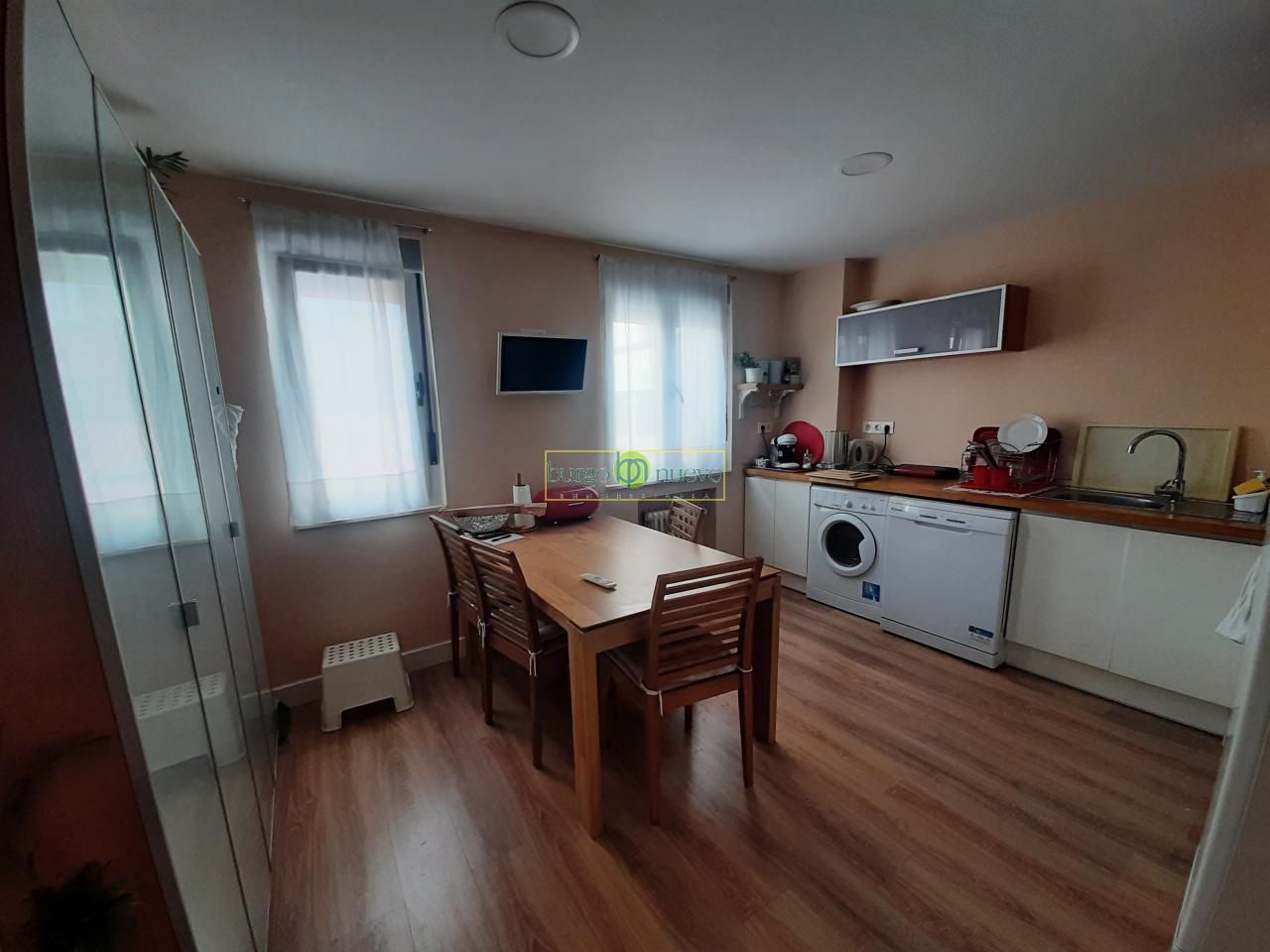 Kitchen of Flat for sale in León Capital   with Heating and Parquet flooring