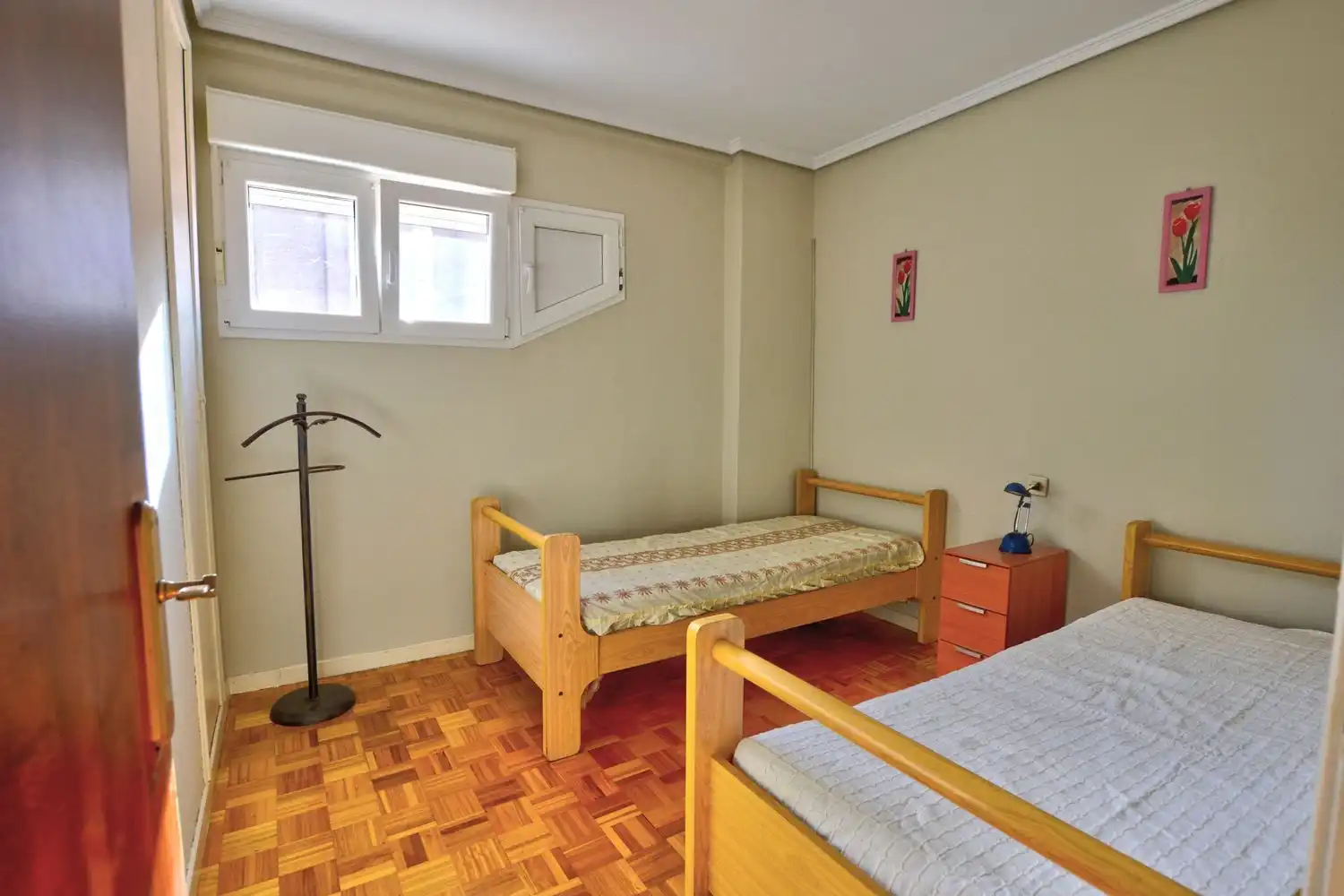 Bedroom of Flat for sale in Gijón   with Storage room and Swimming Pool