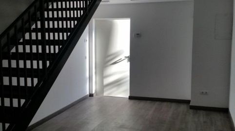 Foto 5 von Fabrikhallen zur Miete in Centro Ciudad, Paterna