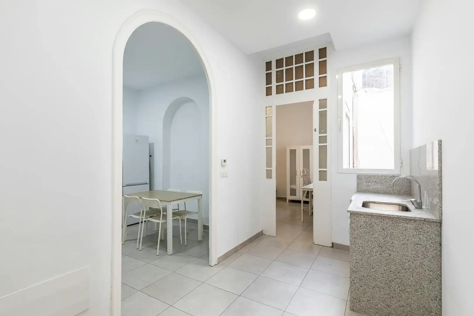 Wohnung zur untervermieten in Valencia mit Heizung, Möbliert und Waschmaschine