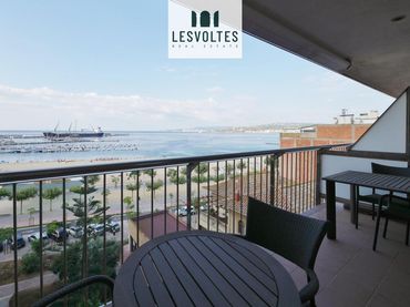 Mini appartamento con balcone in vendita a Passeig del Mar