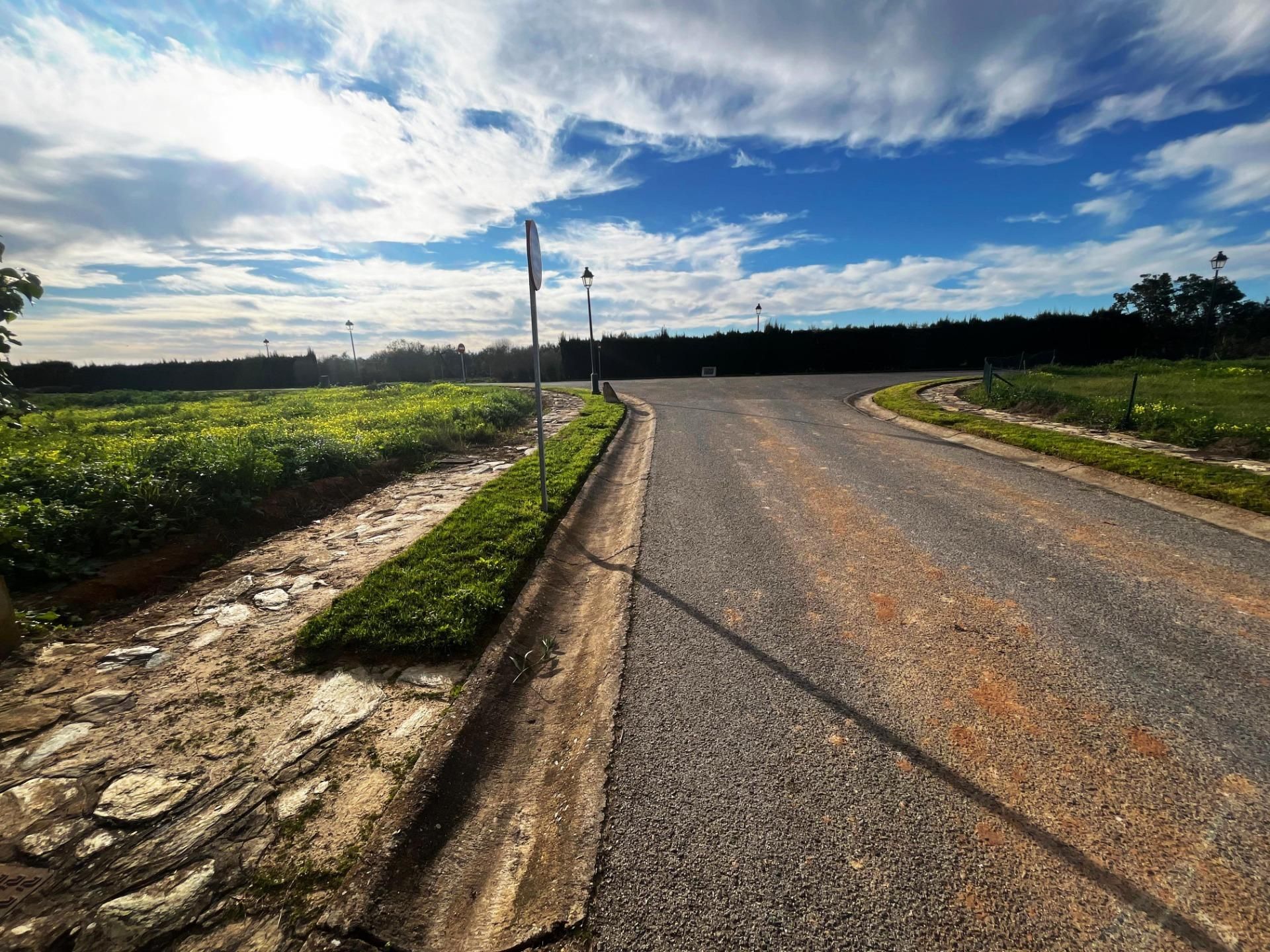 Residential for sale in Bollullos de la Mitación