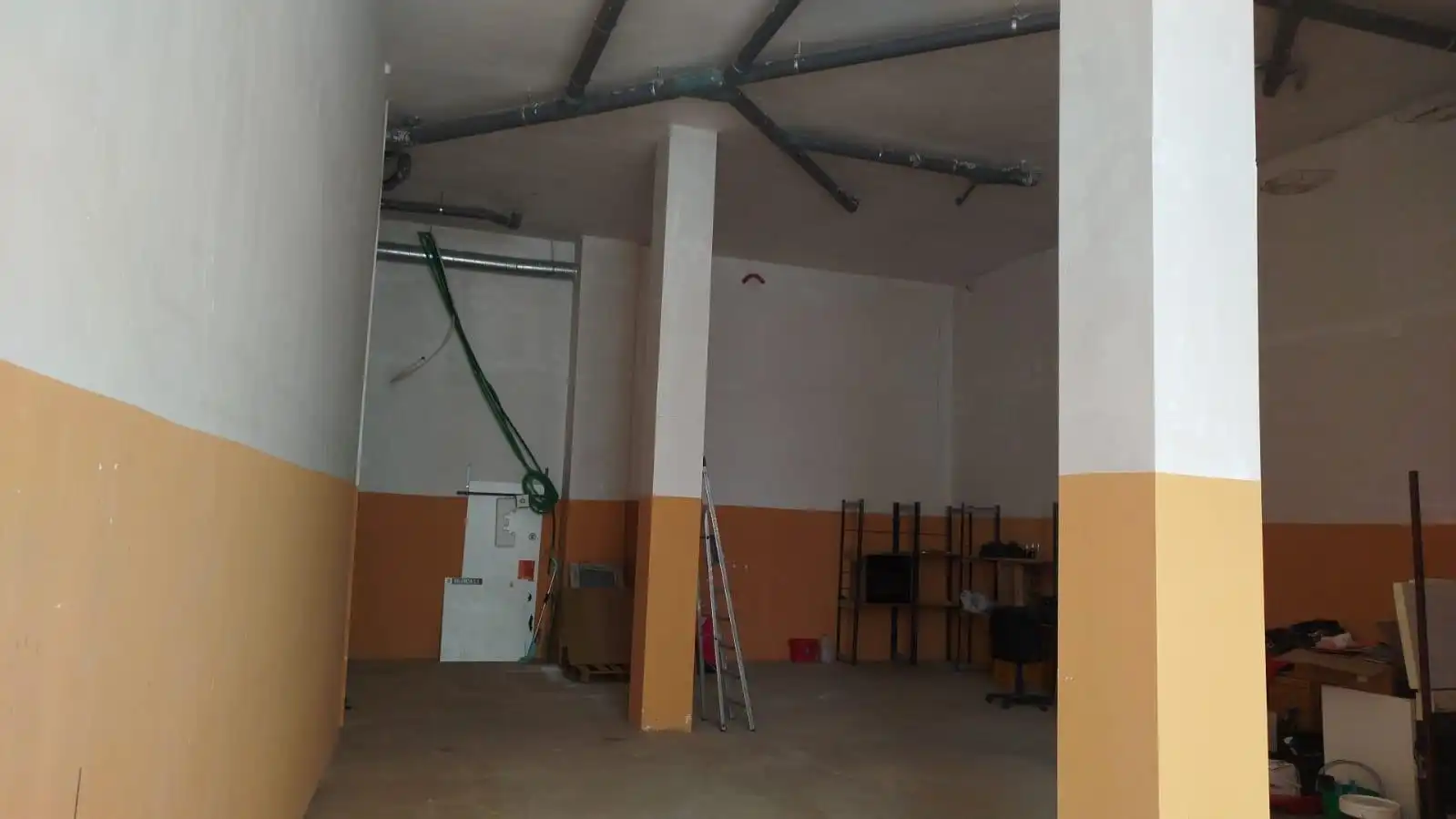 Gewerbefläche zum Verkauf in L'Olleria