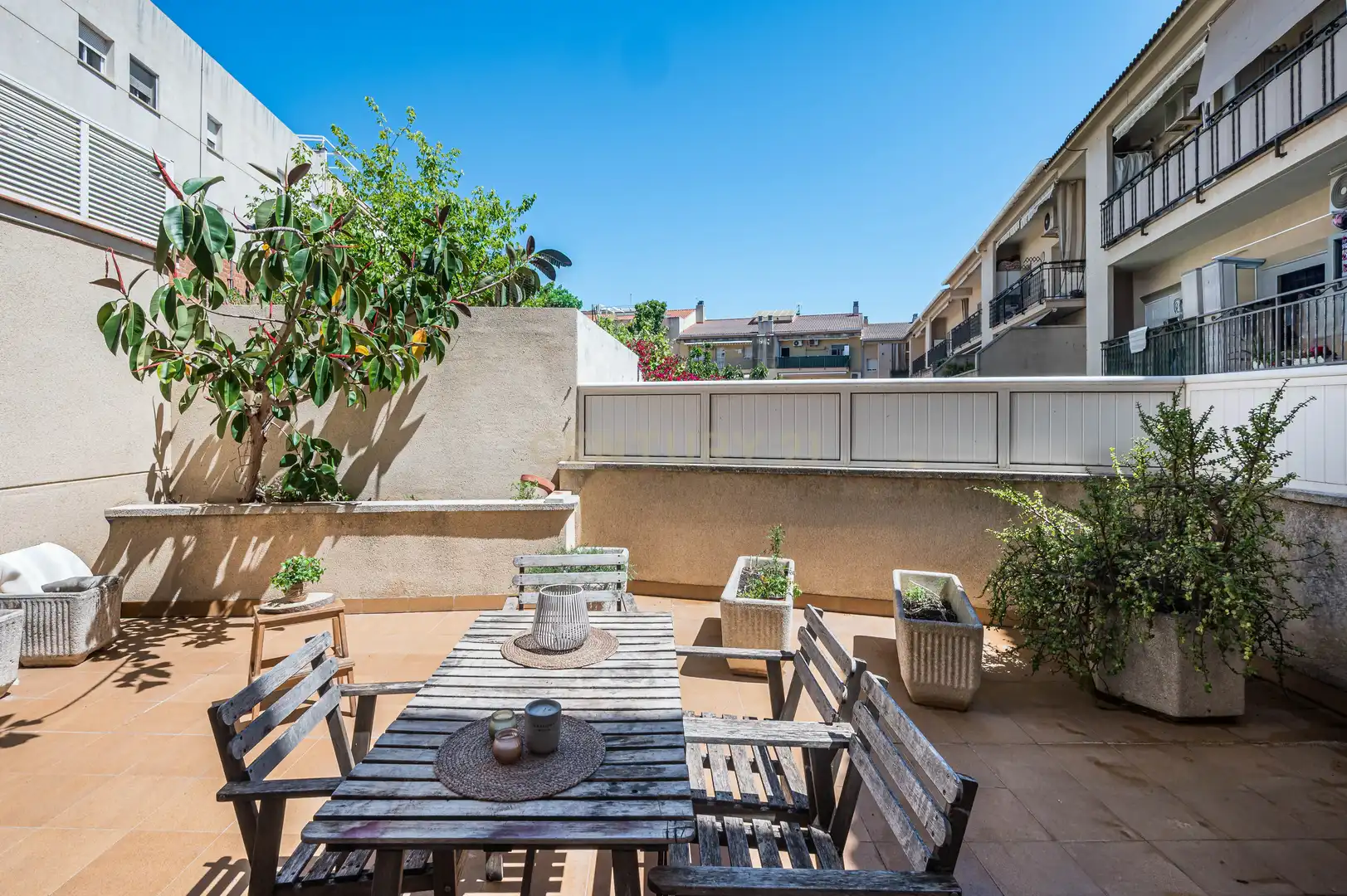 Terrasse von Erdgeschoss zum Verkauf in Cubelles mit Klimaanlage und Abstellraum