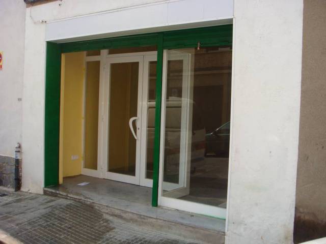 Local comercial en Alquiler en Escodines