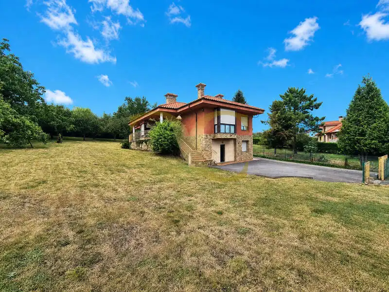 Vista exterior de Casa o chalet en venta en Gijón  con Calefacción, Jardín privado y Terraza
