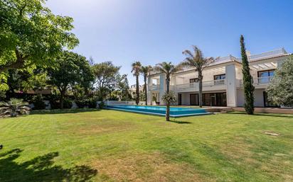 House or chalet for sale in Estepona