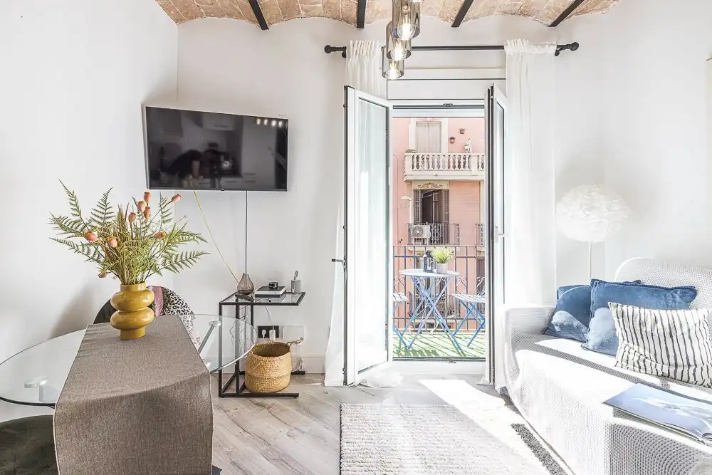 Balcony of Flat for sale in Barcelona  with Air Conditioner and Heating
