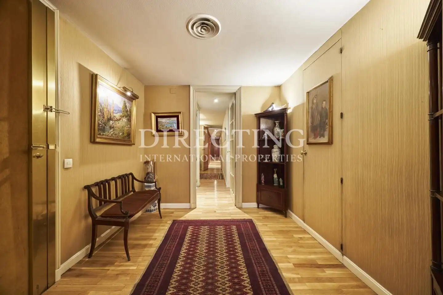 Vista exterior de Piso en venta en Madrid con Aire acondicionado, Calefacción y Parquet
