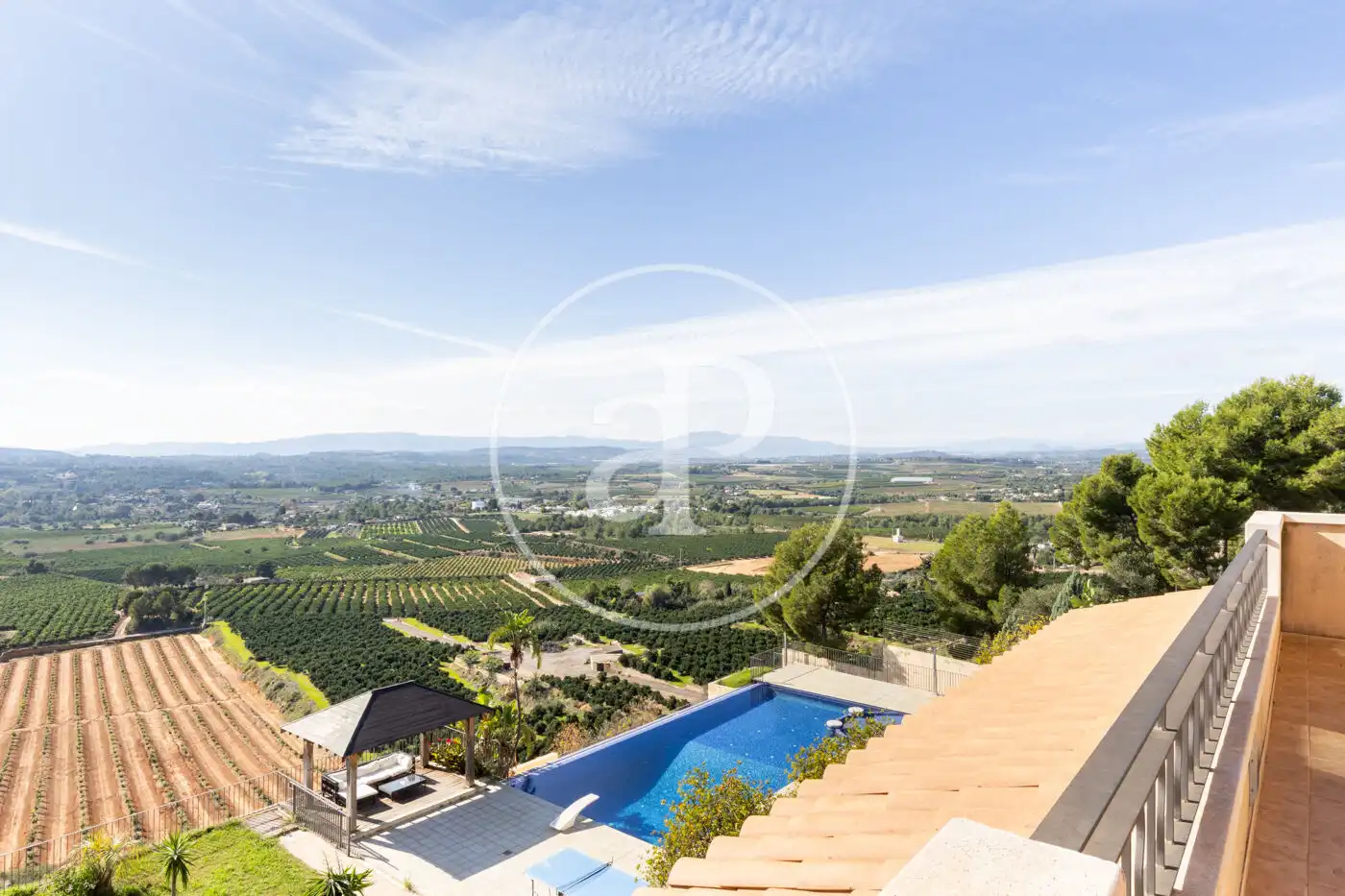 Vista exterior de Casa o chalet en venta en Torrent con Aire acondicionado, Calefacción y Jardín privado