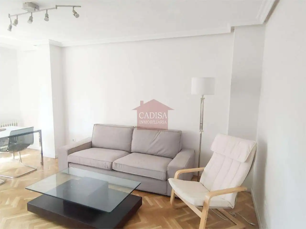 Sala de estar de Piso en venta en Salamanca con Calefacción, Parquet y Terraza