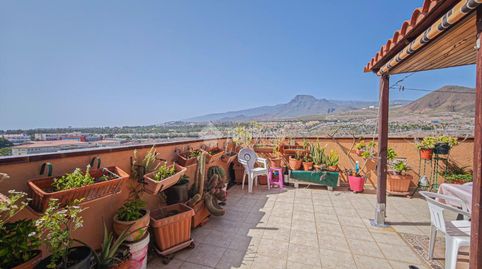 Foto 2 de Ático en venta en Los Cristianos, Arona