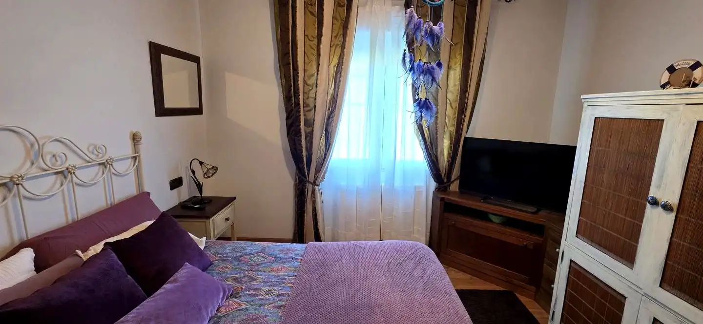 Bedroom of Houses for sale in Valdés - Luarca  with Heating, Private garden and Parquet flooring