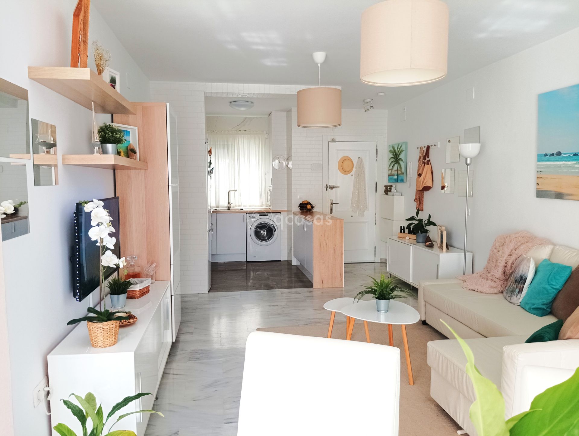 Sala d'estar de Apartament en venda en Benalmádena amb Aire condicionat, Forn i Rentadora