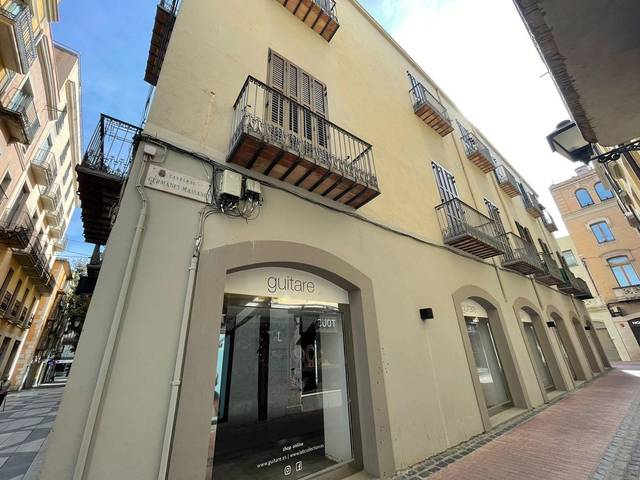 Local comercial en Alquiler en Joan Maragall, 18 en Centre