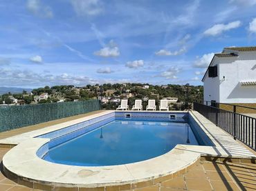 Xalet amb piscina en venda a Mas Altaba - El Molí