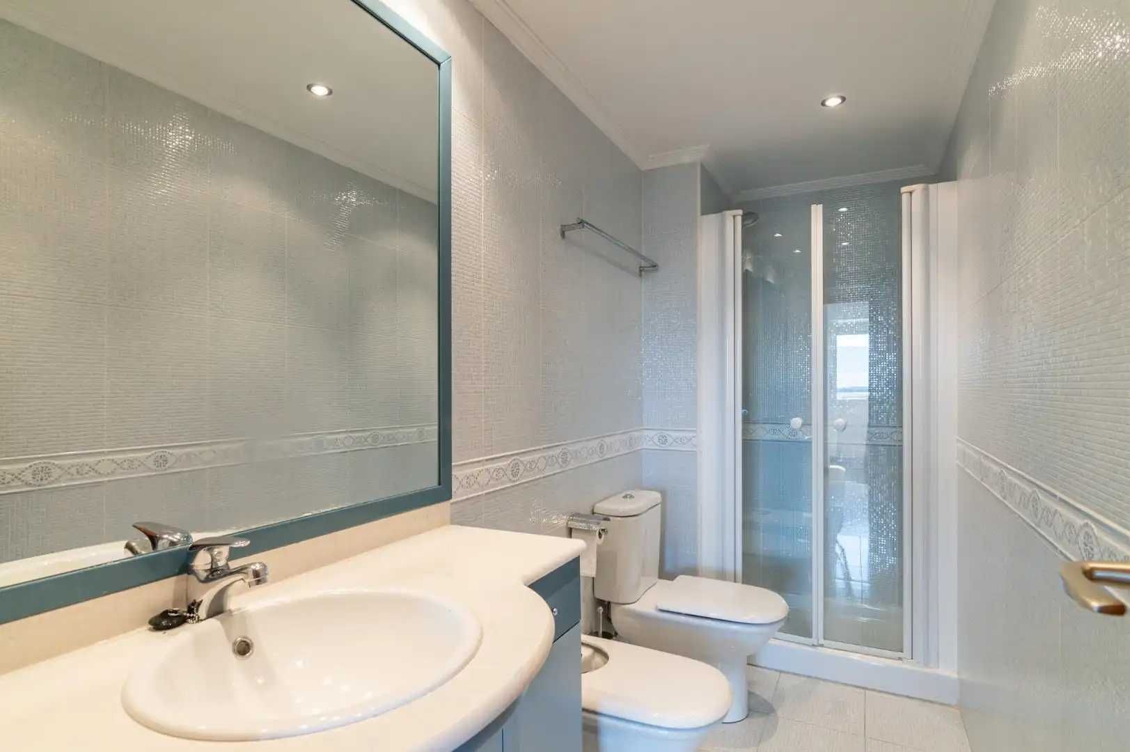 Baño de Piso en venta en  Pamplona / Iruña con Calefacción, Parquet y Trastero