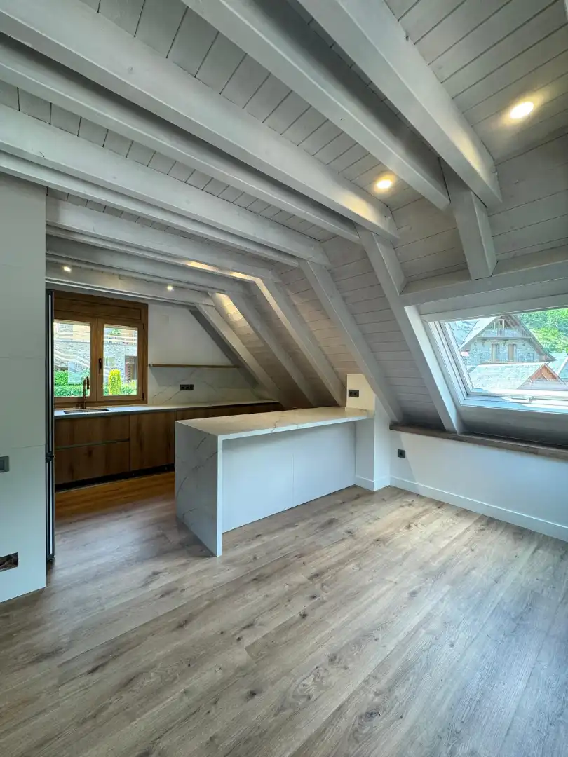 Cocina de Ático en venta en Vielha e Mijaran con Aire acondicionado, Calefacción y Parquet