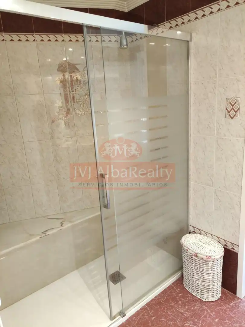 Baño de Dúplex en venta en Albacete con Aire acondicionado, Calefacción y Parquet
