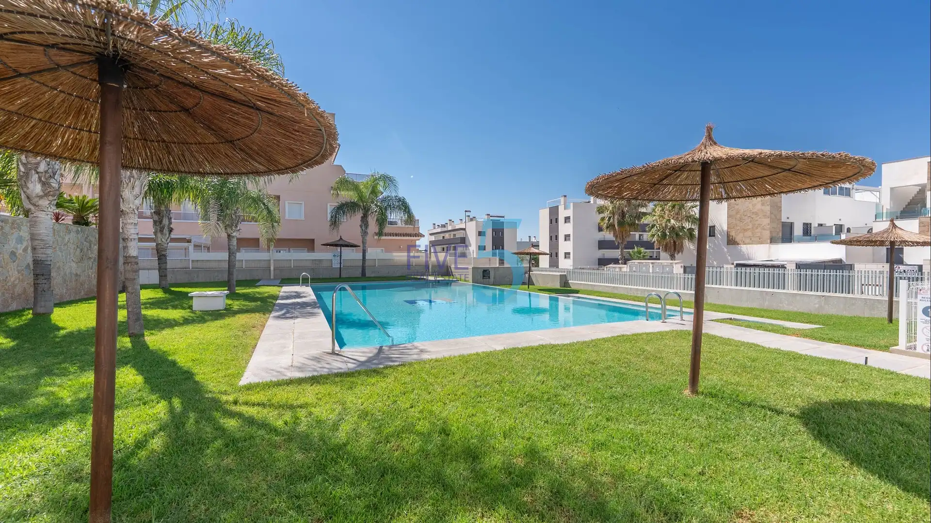 Pis amb piscina en venda a Orihuela Costa, imagen 2